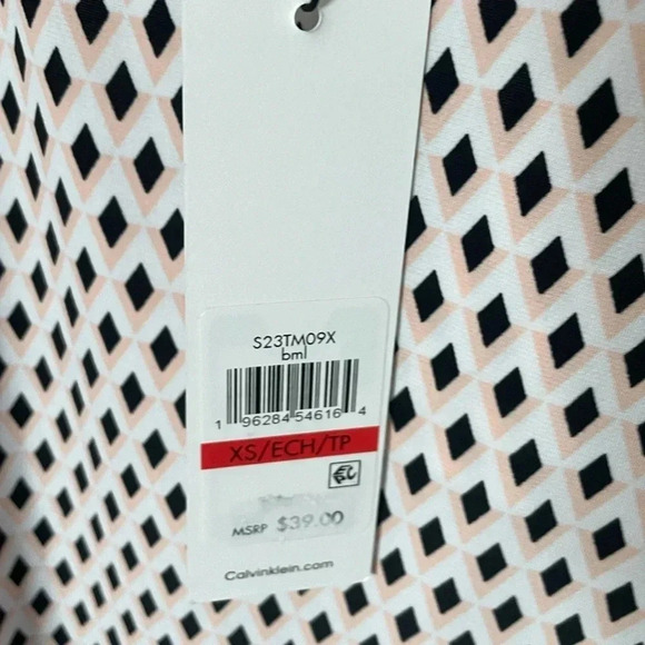 NWT Calvin Klein multicolor printed tank size XS - Picture 4 of 6